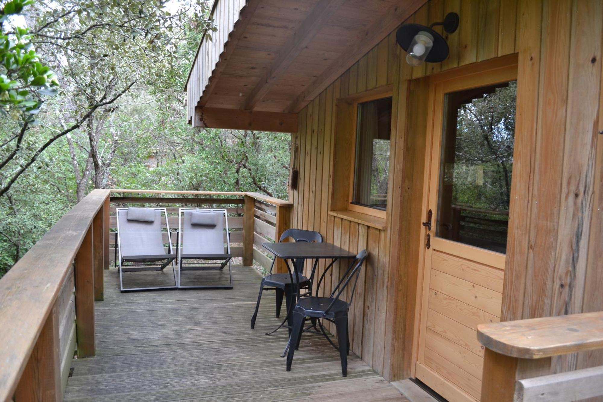 Les Cabanes Dans Les Bois Logis Hotel Villedubert Eksteriør billede